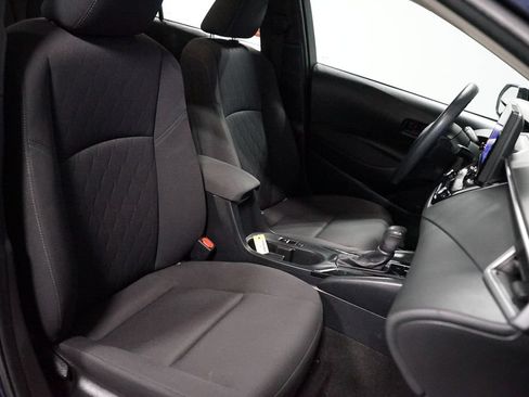 Used 2024 Toyota Corolla LE FWD image 25