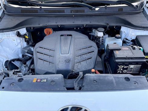 Used 2023 Hyundai Kona SE FWD image 10