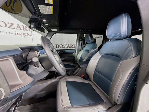 Used 2023 Ford Bronco Outer Banks AWD/4WD image 25