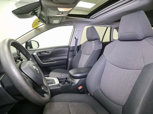 Used 2019 Toyota RAV4 XLE w/ All Weather Liner Package image 42