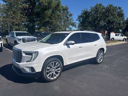 Used 2024 GMC Acadia Denali w/ LPO, Floor Liner Package