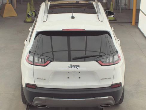 Used 2019 Jeep Cherokee Limited w/ Technology Group AWD/4WD image 7