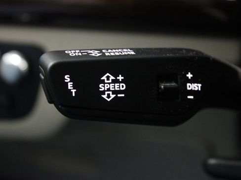 Used 2018 Audi Q5 Prestige w/ Prestige Package image 22