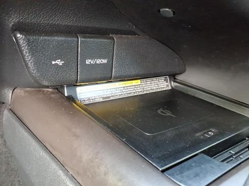 Used 2021 Toyota Camry XSE FWD image 23