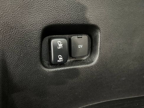 Used 2024 Ford Edge SEL AWD/4WD image 37
