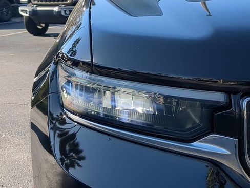 Certified 2024 Jeep Grand Cherokee L Limited image 10