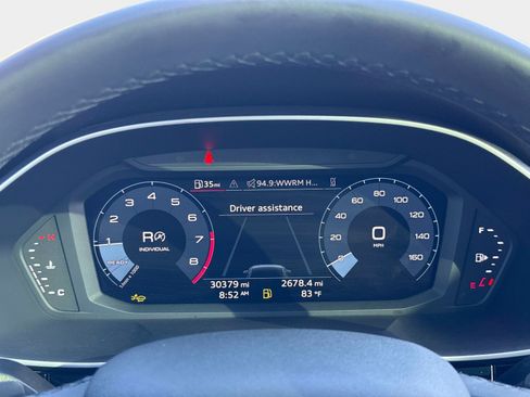Certified 2025 Audi Q3 2.0T Premium AWD/4WD image 28