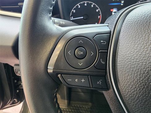 Used 2024 Toyota Corolla SE image 18