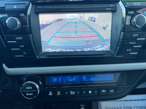 Used 2016 Toyota Corolla S Special Edition image 21