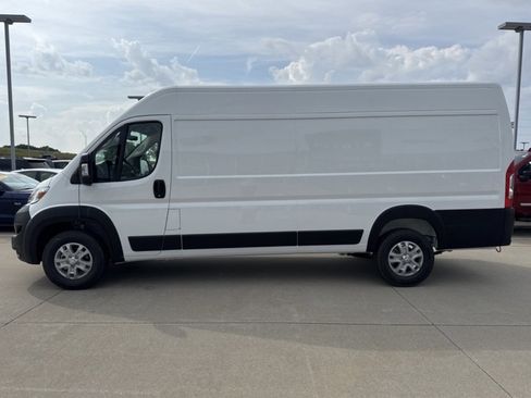 New 2026 RAM ProMaster 3500 w/ Quick Order Package 22G SLT image 15
