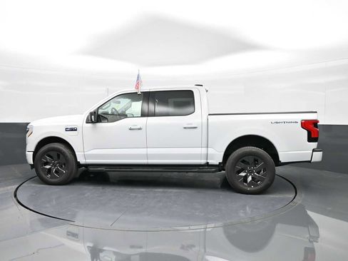 Used 2025 Ford F150 Lightning Flash image 5