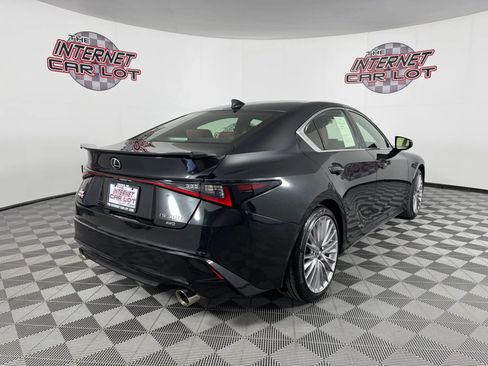 Used 2023 Lexus IS 300 AWD w/ Premium Package image 7