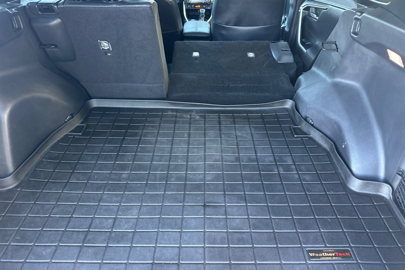 Used 2021 Toyota RAV4 XSE w/ XSE Grade Weather Package AWD/4WD image 12