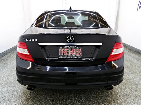 Used 2010 Mercedes-Benz C 300 Sedan image 5