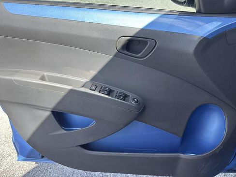 Used 2013 Chevrolet Spark LT FWD image 41