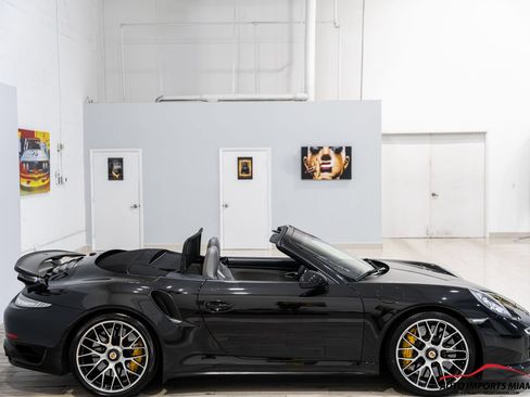 Used 2014 Porsche 911 Turbo S AWD/4WD image 23