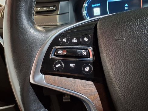 Used 2019 Cadillac Escalade Luxury w/ Escalade Sport Edition image 29