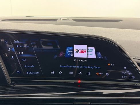 Used 2022 Cadillac Escalade Sport w/ Touring Package image 23