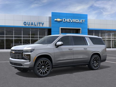 New 2026 Chevrolet Suburban High Country AWD/4WD image 2