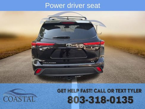 Used 2022 Toyota Highlander XLE FWD image 8