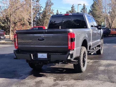 Used 2024 Ford F250 XLT w/ Black Appearance Package image 8