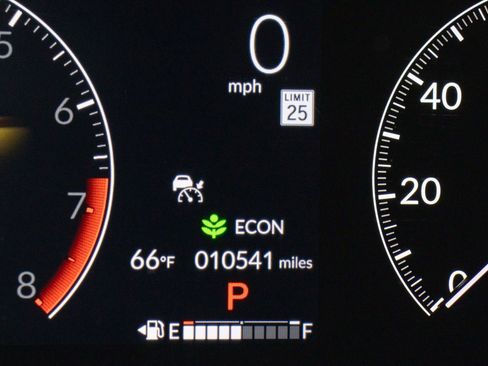 Certified 2024 Honda HR-V EX-L image 31