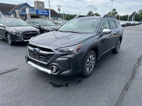 Used 2025 Subaru Outback Touring XT w/ Tech Package 3 image 4