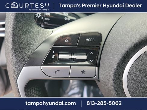 Used 2024 Hyundai Elantra SEL image 18