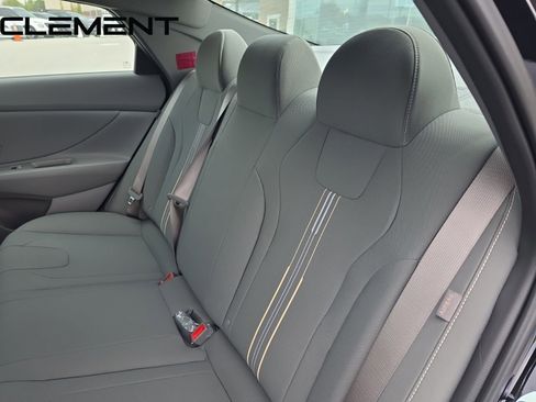 Certified 2025 Hyundai Elantra Sport FWD image 33