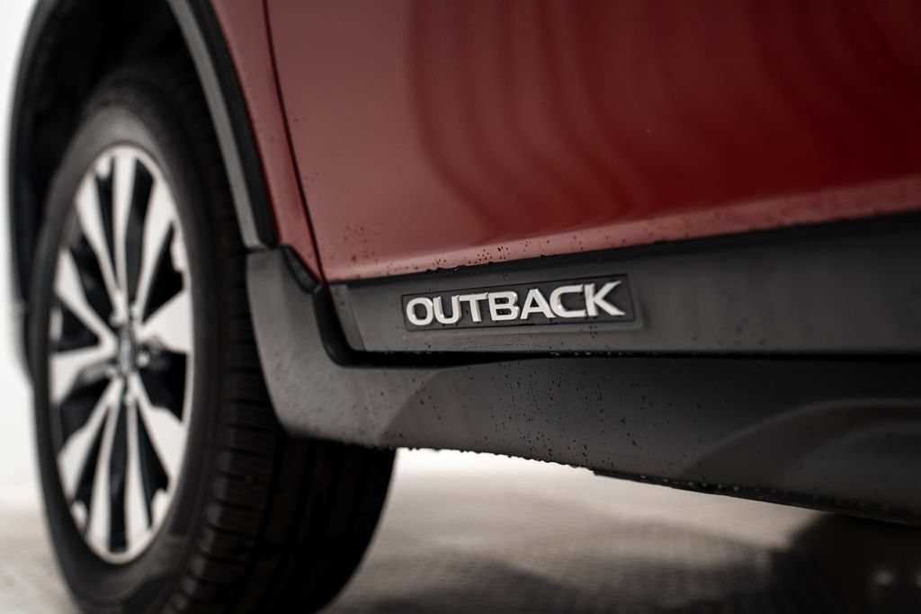 Used 2015 Subaru Outback 2.5i Limited AWD/4WD image 39