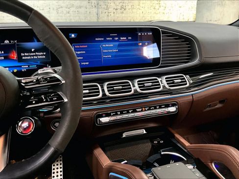 Used 2024 Mercedes-Benz GLE 53 AMG 4MATIC image 9