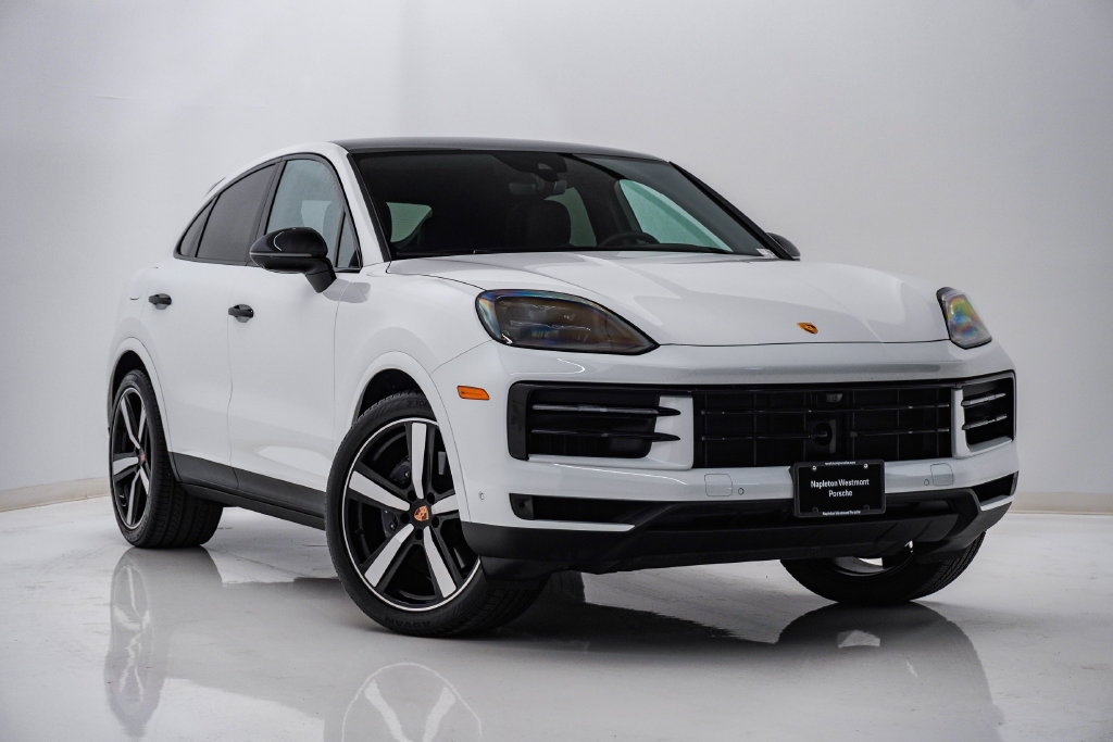 Certified 2026 Porsche Cayenne Coupe AWD/4WD image 8