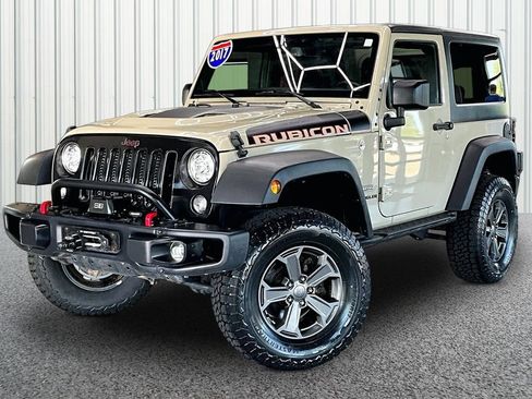 Used 2017 Jeep Wrangler Rubicon w/ Quick Order Package 24Z Recon AWD/4WD image 3