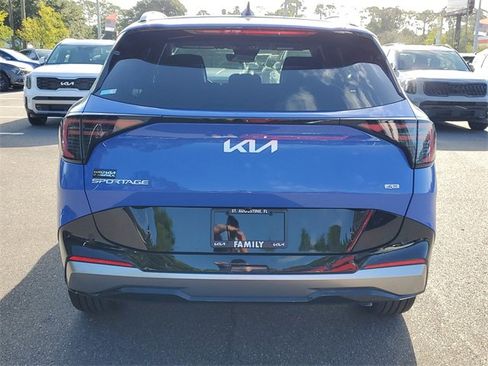 New 2026 Kia Sportage SX image 5
