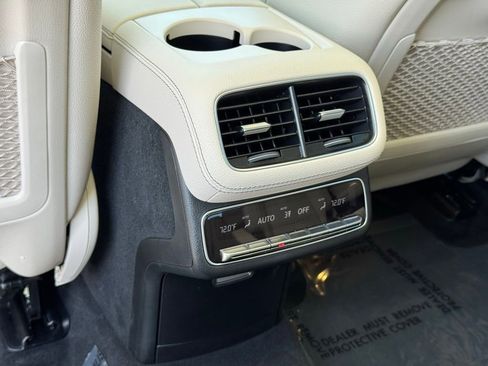 Used 2026 Mercedes-Benz GLS 450 4MATIC image 41