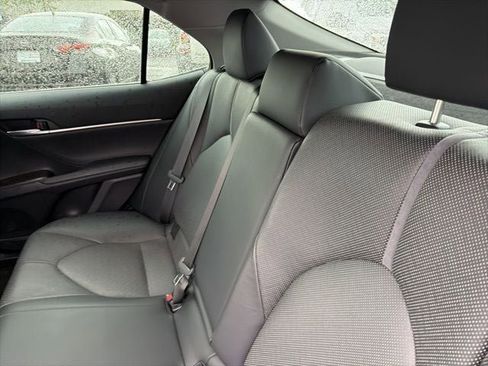 Used 2023 Toyota Camry XLE w/ Navigation Package image 28