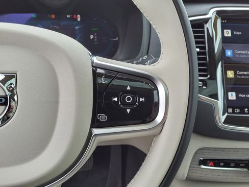 Certified 2025 Volvo XC90 T8 Plus w/ Protection Package image 16