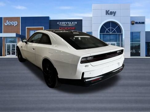New 2024 Dodge Charger R/T w/ Plus Group image 4