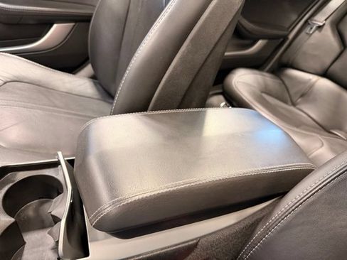 Used 2012 Cadillac CTS Luxury RWD image 30