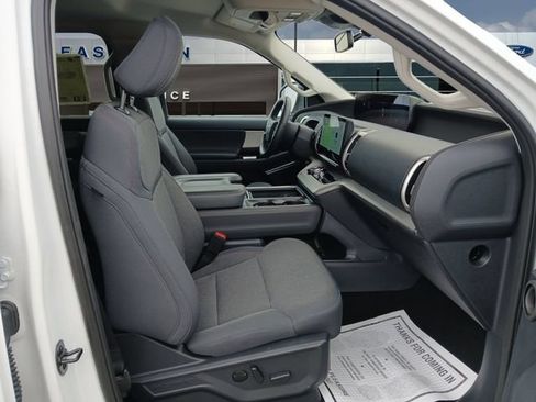 Certified 2025 Ford Expedition Max Active RWD image 15