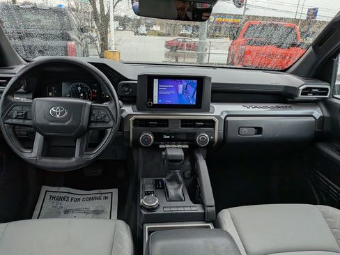 Used 2024 Toyota Tacoma SR5 image 12