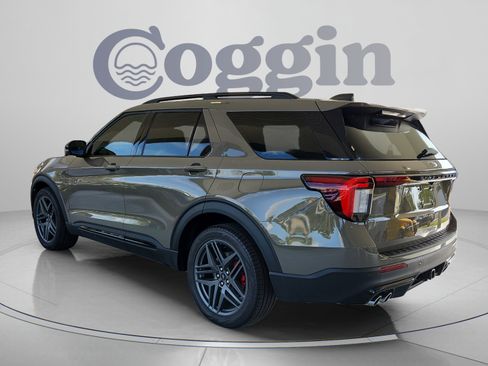 New 2026 Ford Explorer ST w/ Sun And Sound Package AWD/4WD image 3