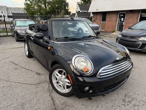 Used 2009 MINI Cooper Convertible FWD image 2
