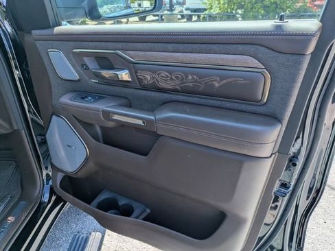 Used 2025 RAM 1500 Limited AWD/4WD image 28