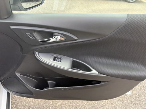Used 2025 Chevrolet Malibu LT FWD image 25