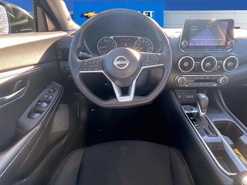 Used 2024 Nissan Sentra SV image 8