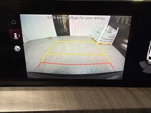 Used 2023 Kia Telluride EX w/ EX Captain's Chair Package AWD/4WD image 12