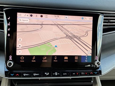 New 2026 Jeep Grand Wagoneer Limited AWD/4WD image 8