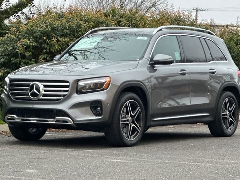 New 2026 Mercedes-Benz GLB 250 image 7