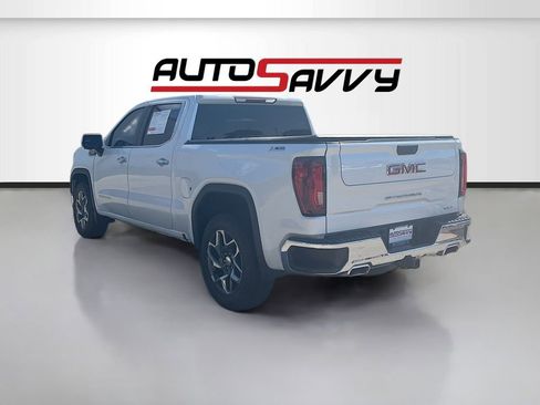 Used 2023 GMC Sierra 1500 SLT w/ X31 Off-Road Package AWD/4WD image 5